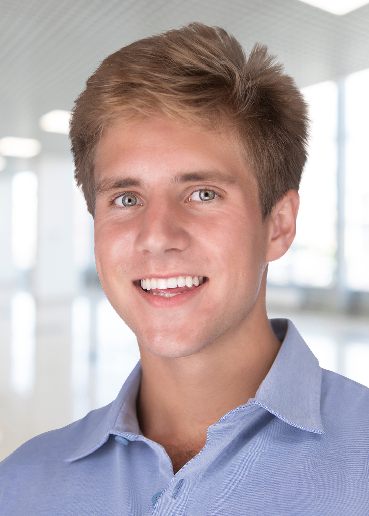 Josh-Power-commercial-capital-company-leasing-experts-kansas-city-731x1024px