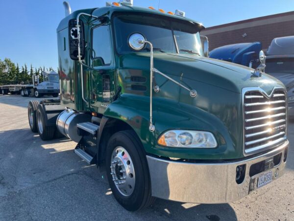 2017 Mack CXU613 Sleeper Truck-2