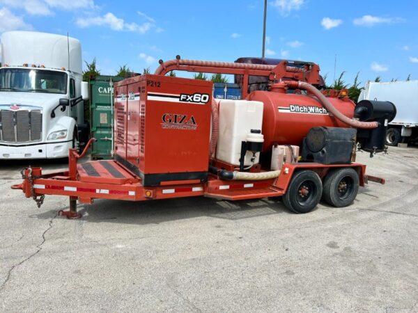 Web-Ditch-Witch-FX60-800 Vac Trailer-8