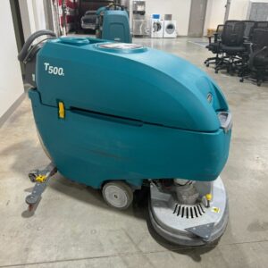 Web-Tennant-T500-Sweeper-Scrubber-3