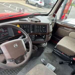 2018 Volvo VNL VIN3917-2