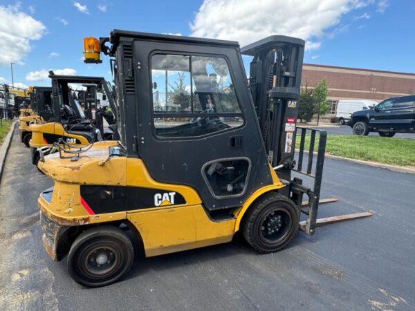 2020 CAT GP30N Propane ForkLift VIN3256-3