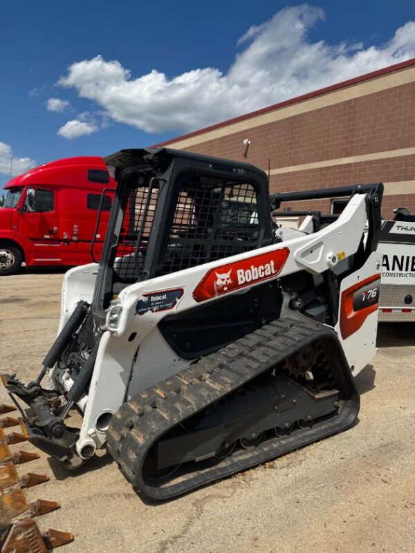2023 Bobcat T76-C40-P17 Track Loader VIN6881-4