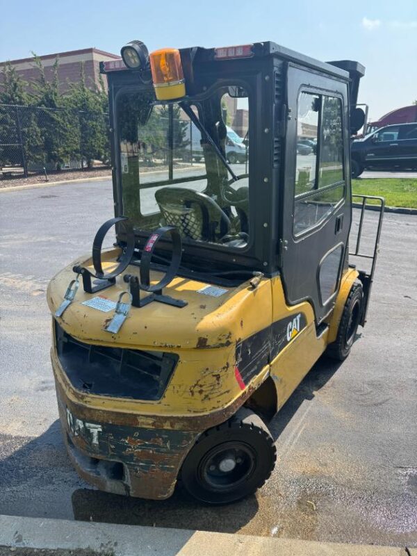 2020 CAT GP30N Propane ForkLift VIN3290-3