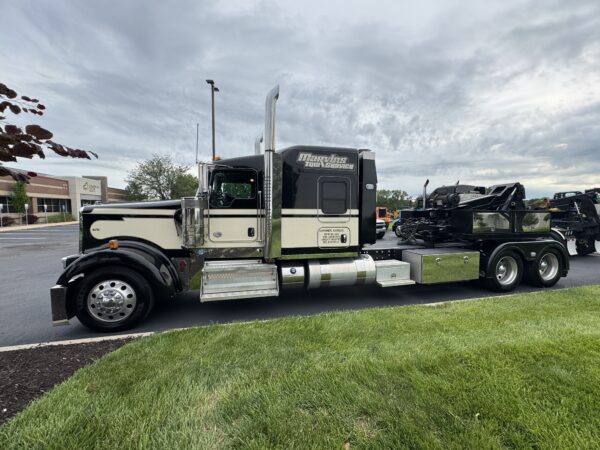 2020 Kenworth W900L W9 VIN3235