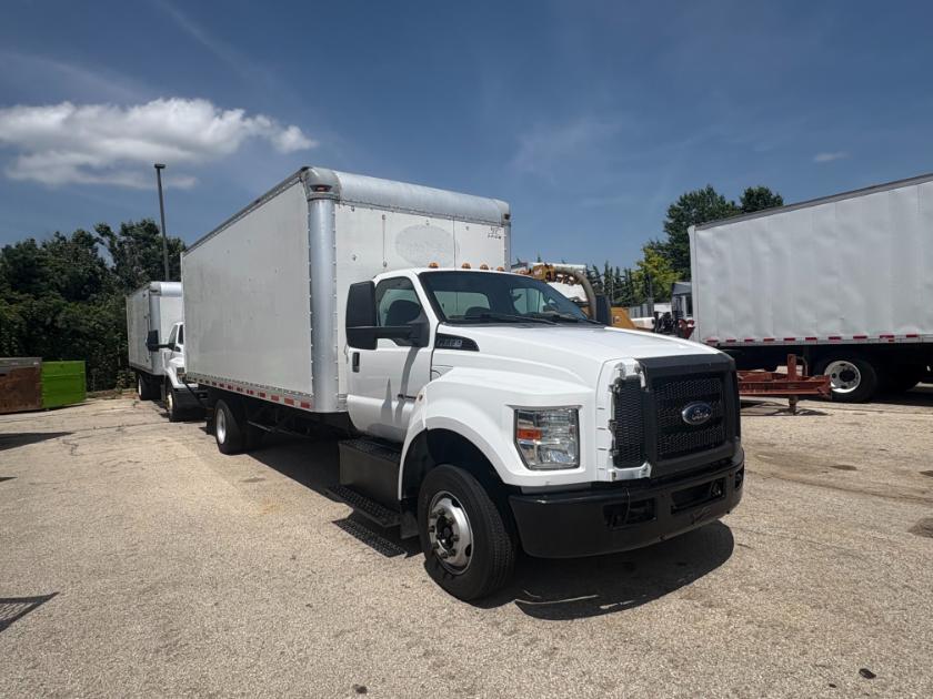 2016 Ford F-650 Box Truck 20′